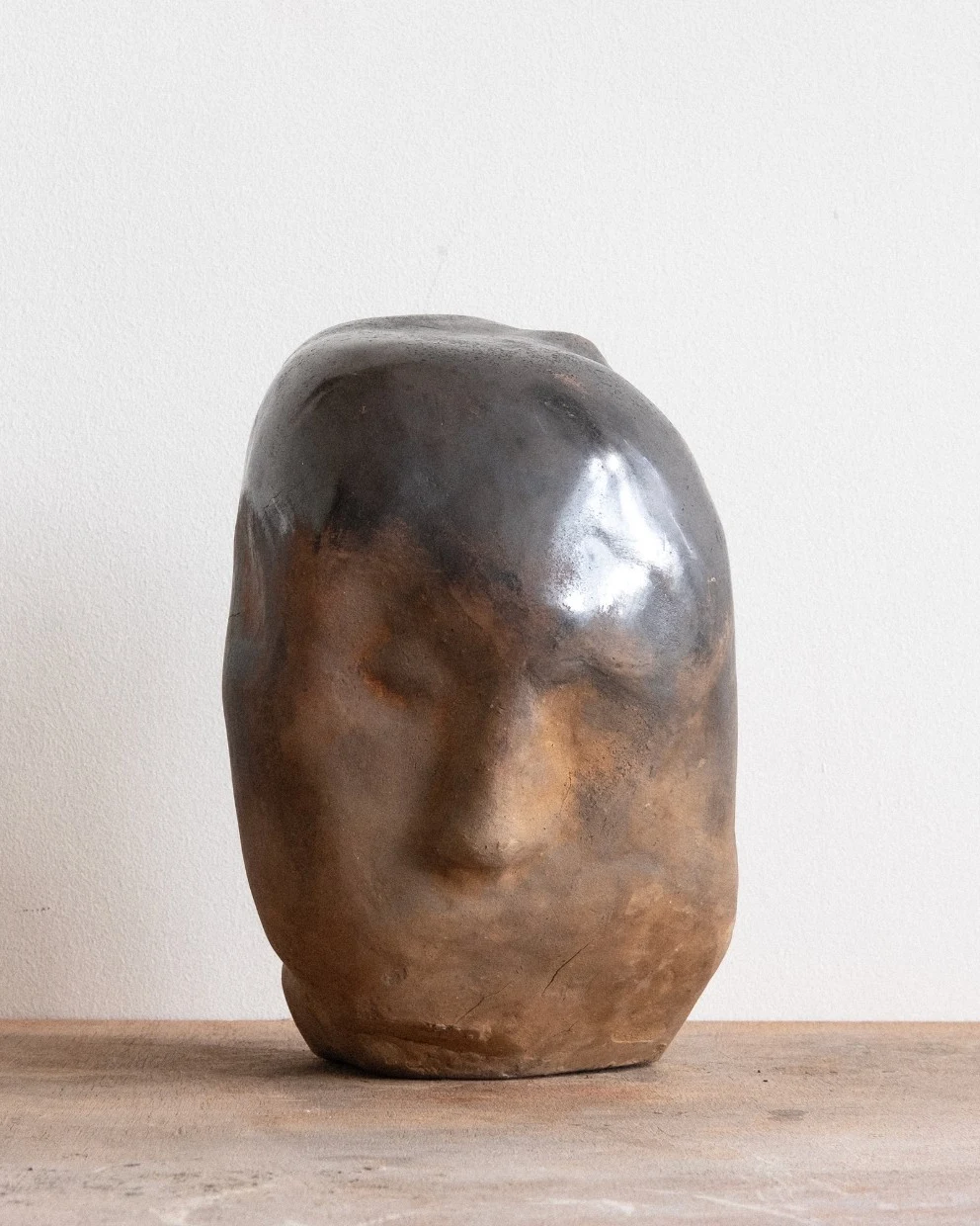 Inbetween Worlds by Arran Gregory, seen face on